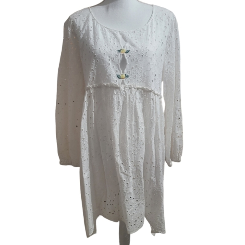 Watercult white‎ Eyelet long sleeve dress cover up size medium